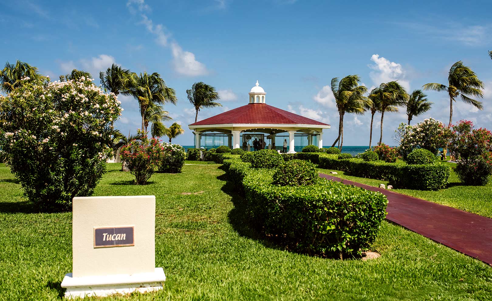 Nizuc Lobby — A Family's Best Option | Moon Palace Cancun®